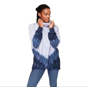 PINK Victoria’s Secret Blue Tie Dye Turtleneck Legging Pullover Tunic Sweatshirt